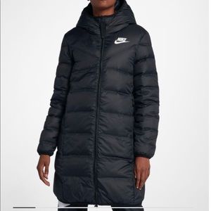 BNWT Nike Down fill jacket